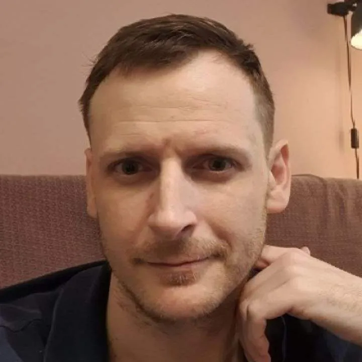 Sloveeto Photo On Jungo Live