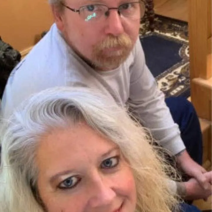 Gates5g Photo On Jungo Live