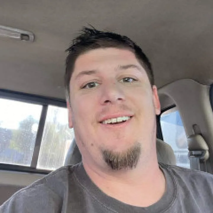 Richard Photo On Jungo Live