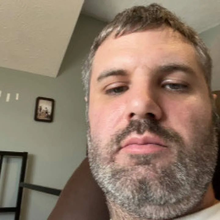 Brian Photo On Jungo Live