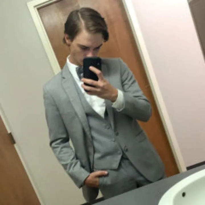 Brady Photo On Jungo Live