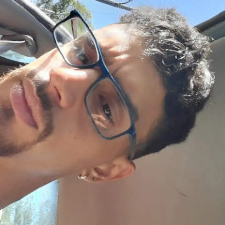 Gugu Photo On Jungo Live