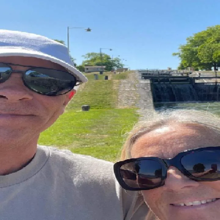 Clittan Photo On Jungo Live