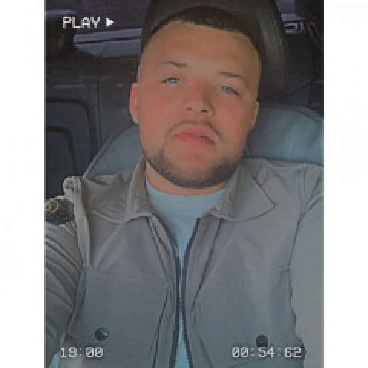 Gaz Photo On Jungo Live