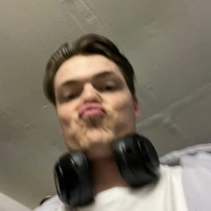 Pascal Photo On Jungo Live