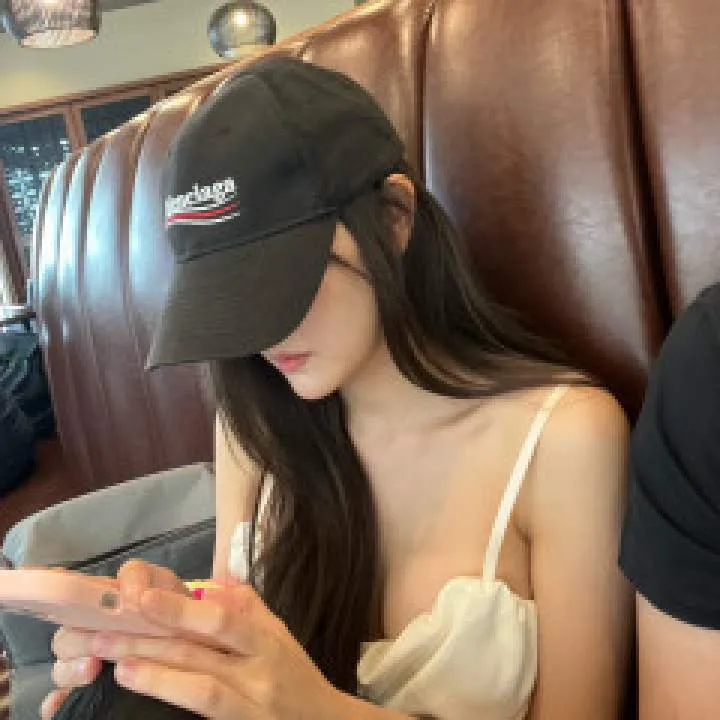 Kenkat Photo On Jungo Live