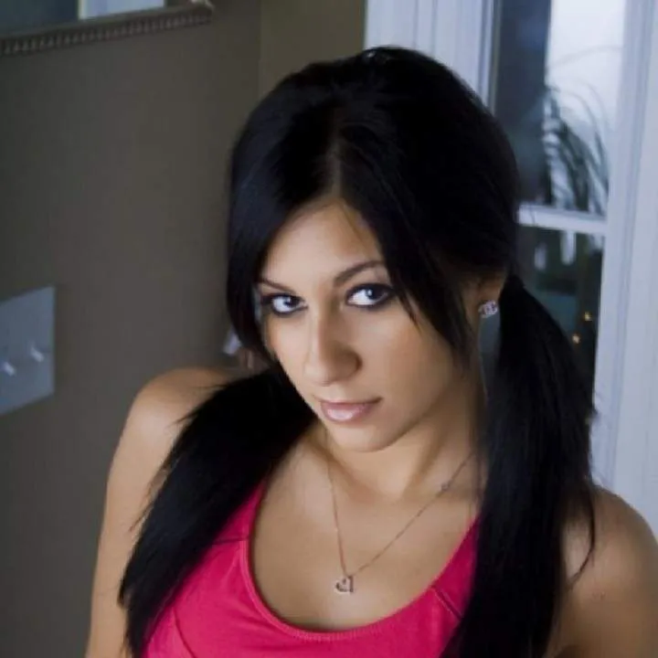 Janet.... Photo On Jungo Live