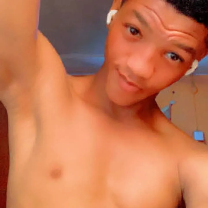 Michelle Photo On Jungo Live