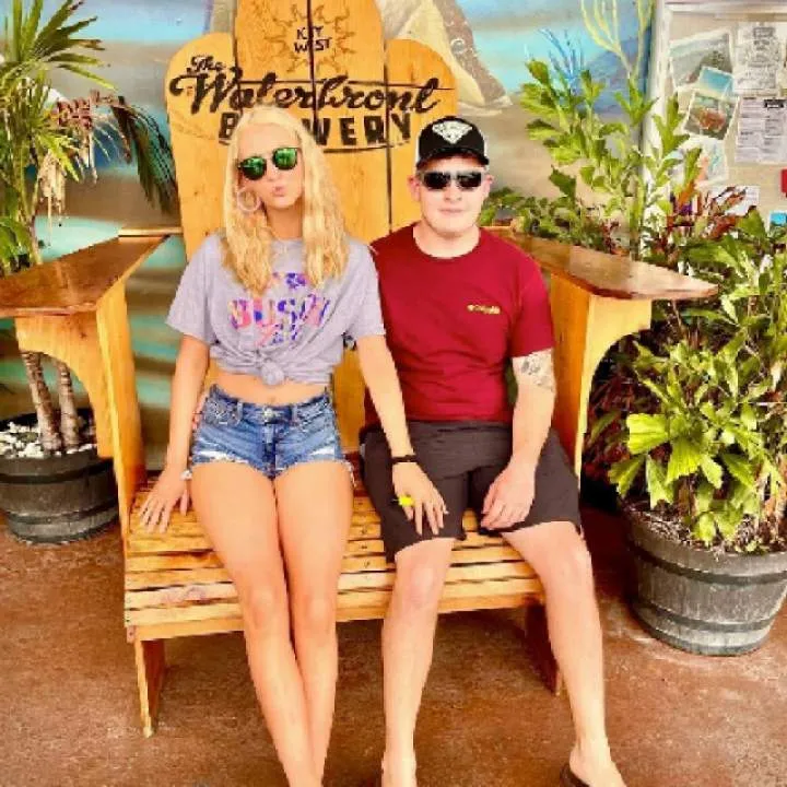 Mckenzie&chris Photo On Jungo Live