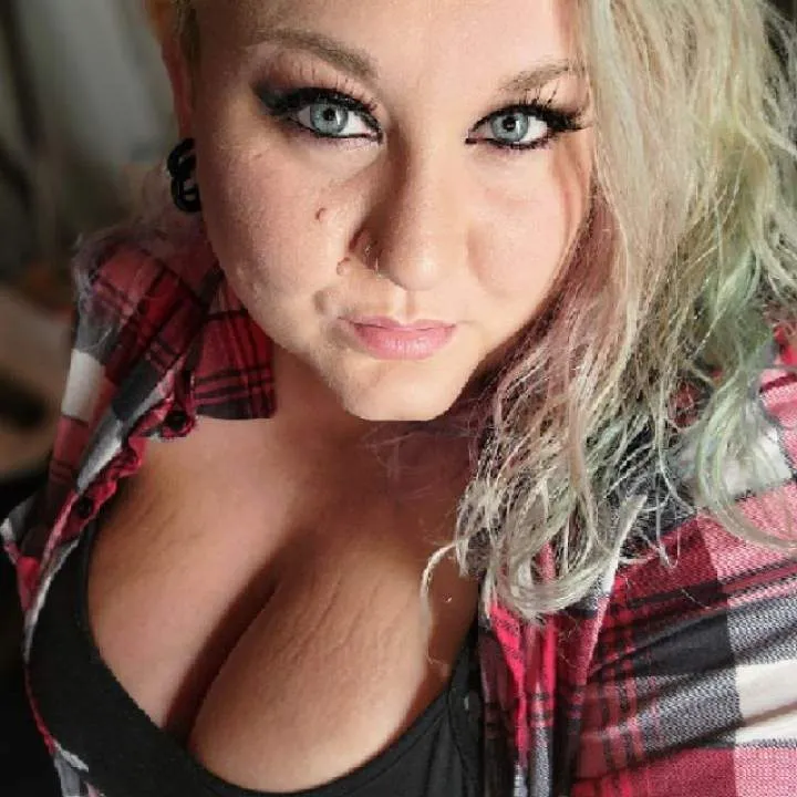 J&s.... Photo On Jungo Live