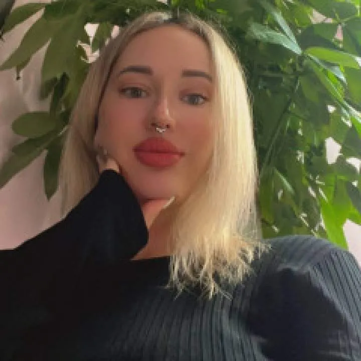 Mary Photo On Jungo Live