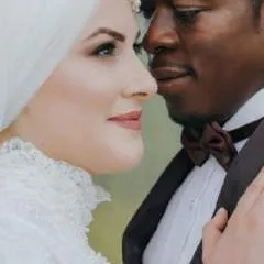 U. Putri Sara Hotwife