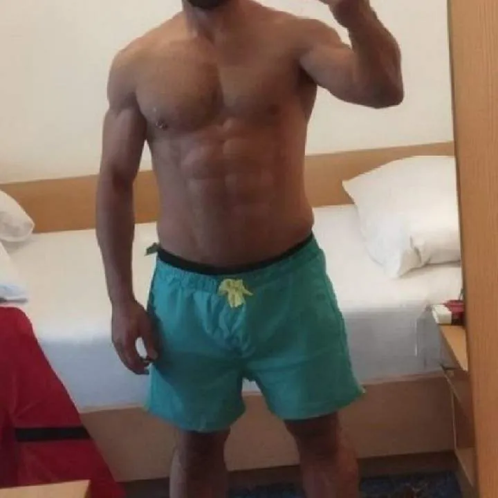 Yourbull Photo On Jungo Live