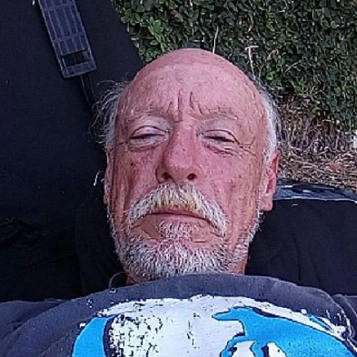 2bi4me Photo On Jungo Live