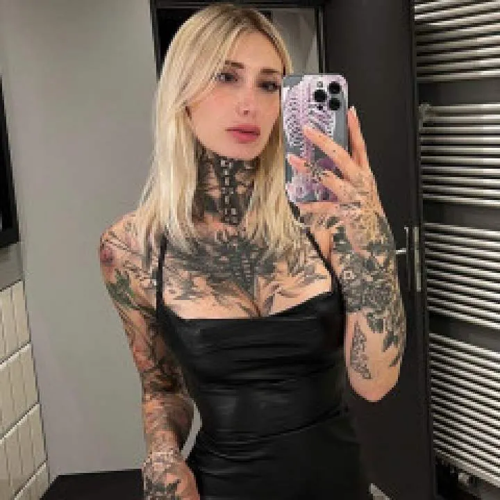 Mistress Fatale Photo On Jungo Live