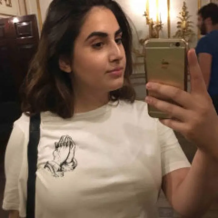 Tara Photo On Jungo Live