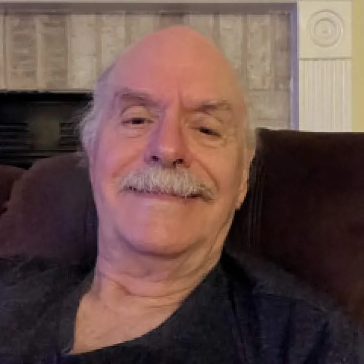 Zippo44 Photo On Jungo Live