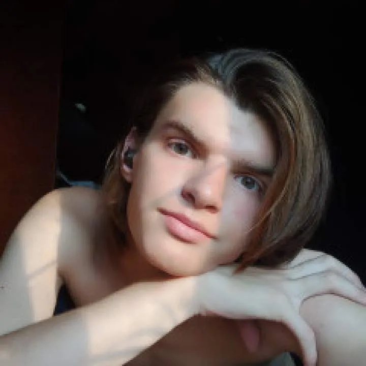 Oleg Photo On Jungo Live