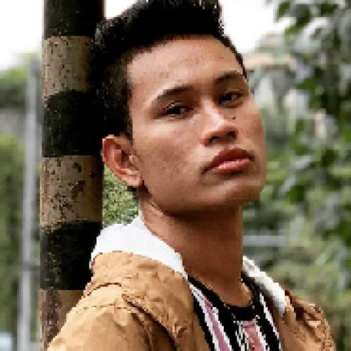 Alister Photo On Jungo Live