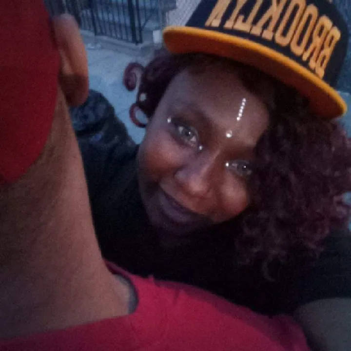 Mr. And Mrs. Red Photo On Jungo Live