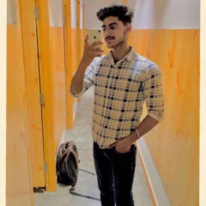 Ashu Photo On Jungo Live