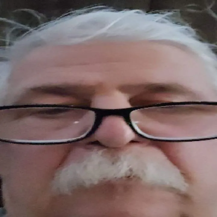 Mike.... Photo On Jungo Live