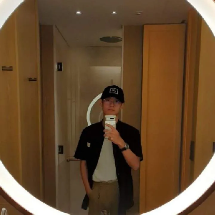 Seng Fong Photo On Jungo Live