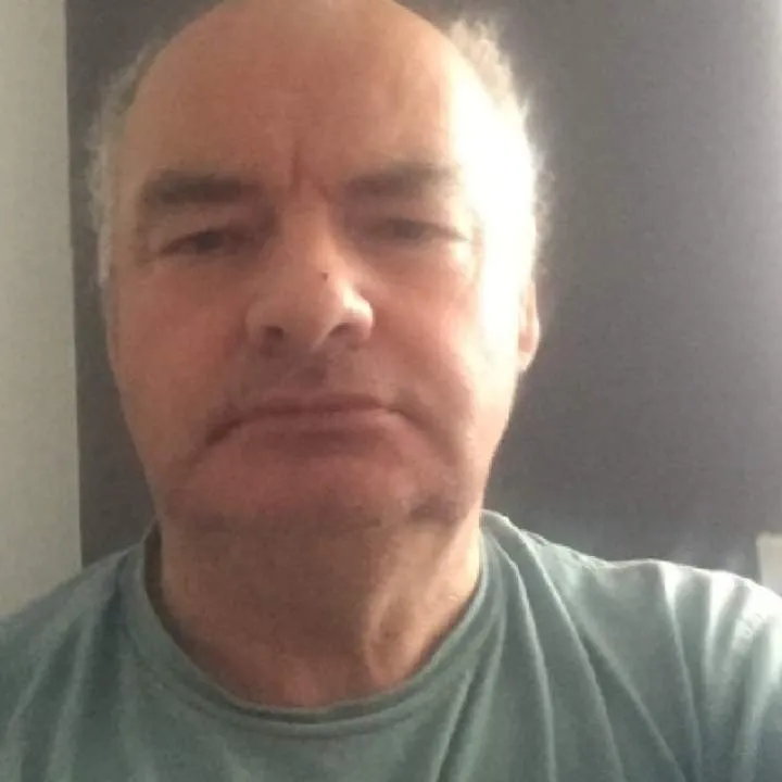 Robbygino Photo On Jungo Live