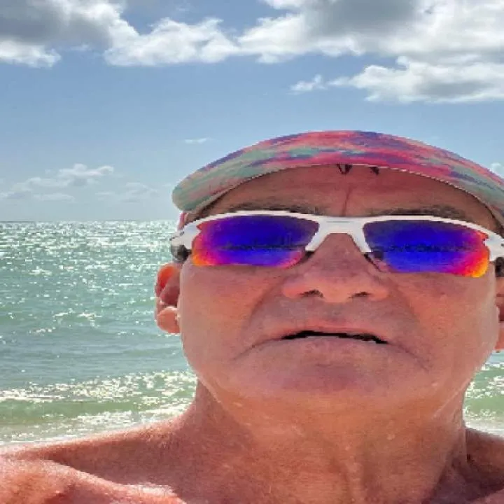 Hot Old Man Photo On Jungo Live