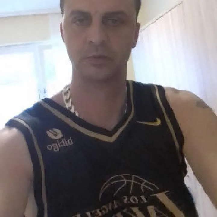 Guest Photo On Jungo Live