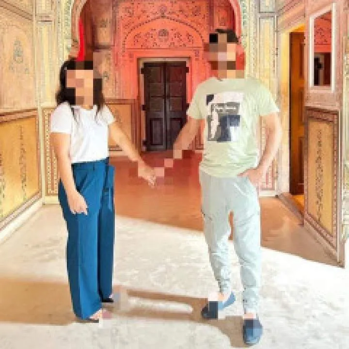 Ajay Reena Photo On Jungo Live