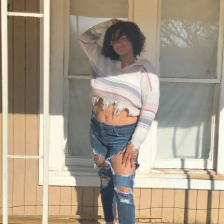 Felicity Photo On Jungo Live