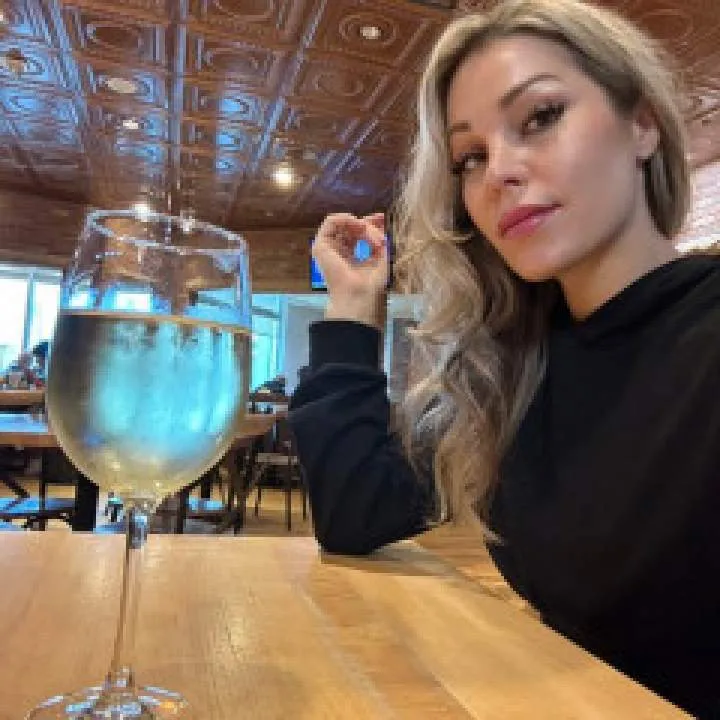 Divinejess Photo On Jungo Live