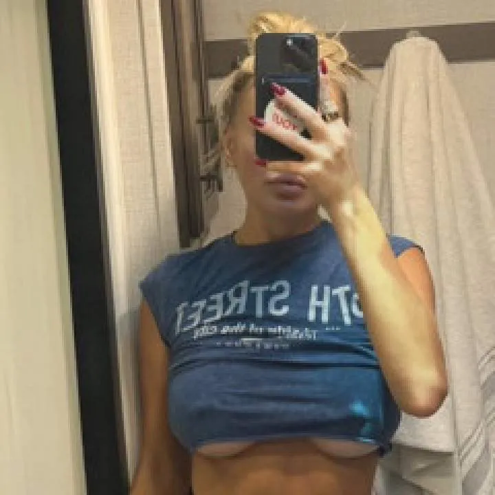 Bella Rhoda Photo On Jungo Live