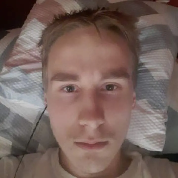 Nicholas Photo On Jungo Live