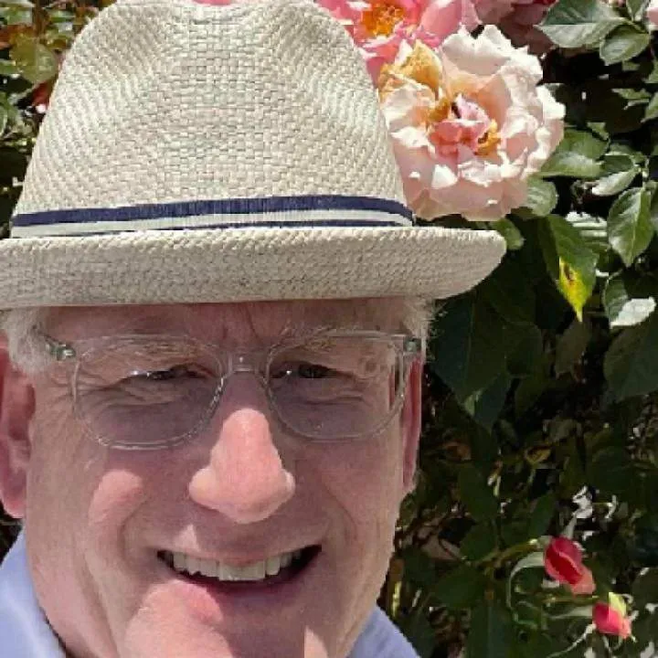 Enzocarlo........ Photo On Jungo Live