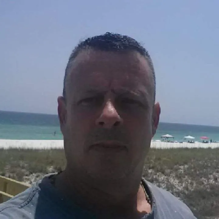 Lovetolickwetslit Photo On Jungo Live