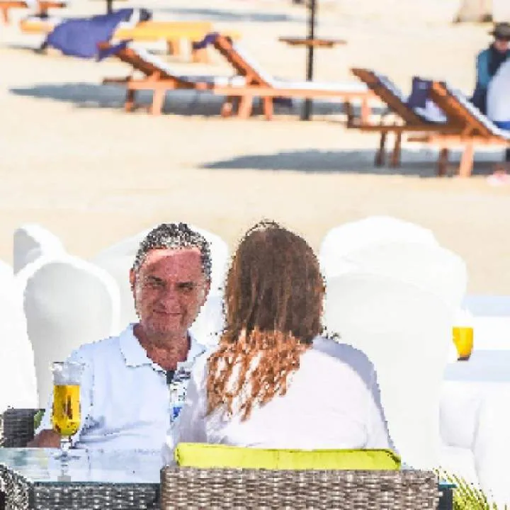 Sam Photo On Jungo Live