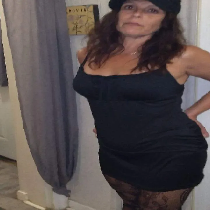 Buttslut.... Photo On Jungo Live