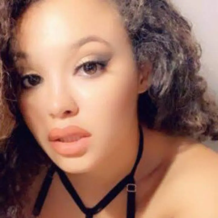 Sara Photo On Jungo Live