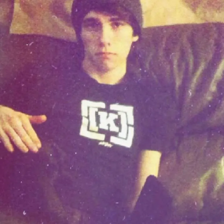 Kien Photo On Jungo Live