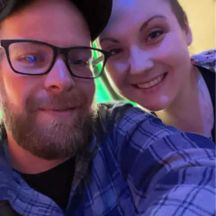 Ryan Nikki Photo On Jungo Live