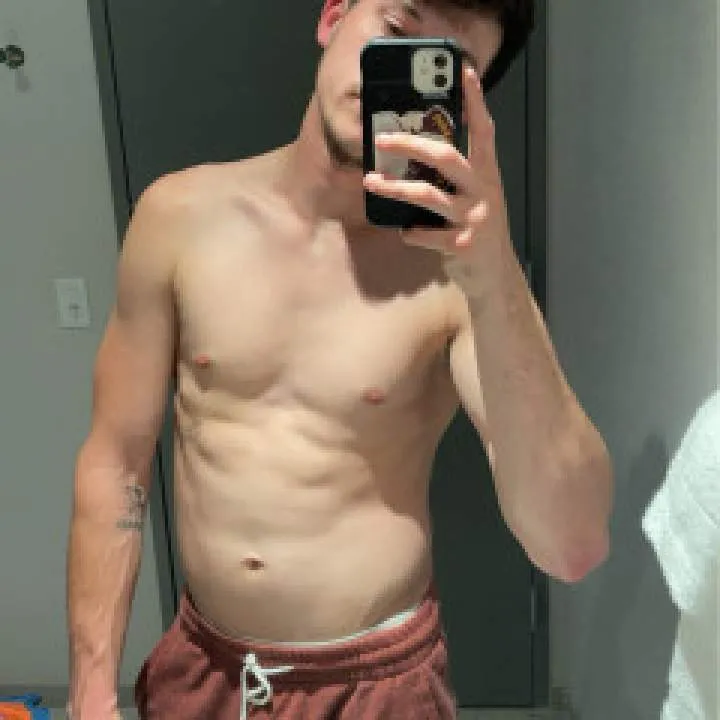 Alec Mathews Photo On Jungo Live