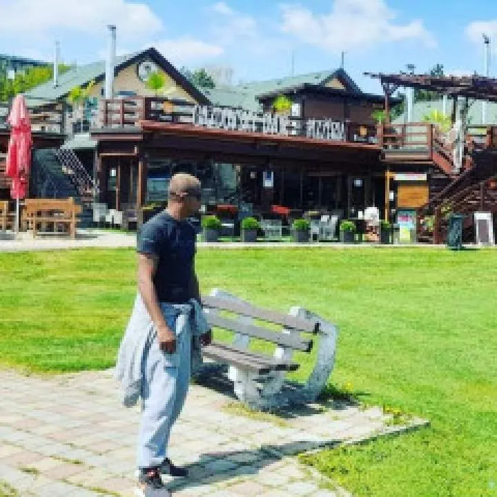 Rikfler Photo On Jungo Live