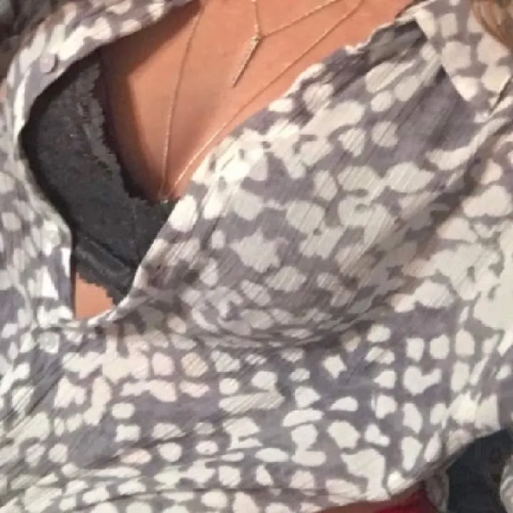 Kinsley Photo On Jungo Live