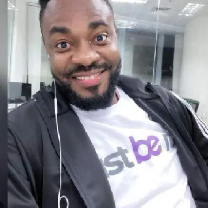 Huzzler Photo On Jungo Live