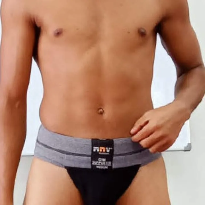 Nikhil Photo On Jungo Live