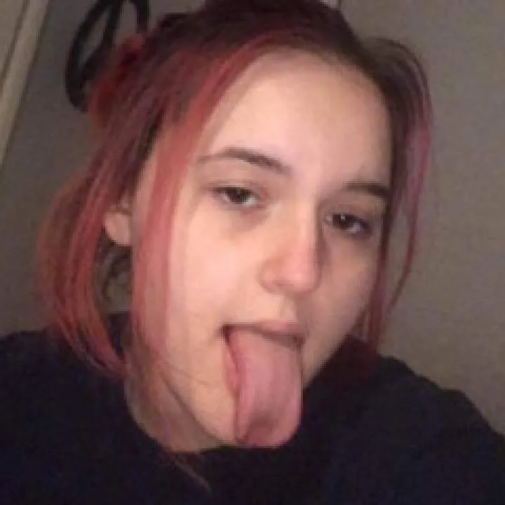 Dominate Kelly Photo On Jungo Live