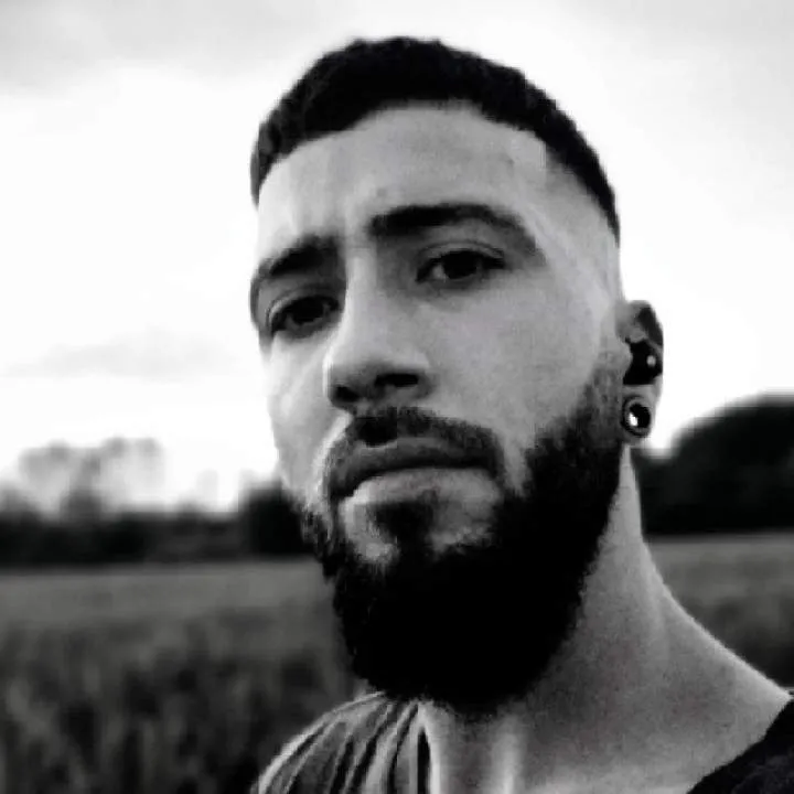 Nando Photo On Jungo Live