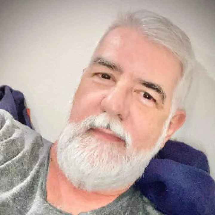 Steven Valdez Photo On Jungo Live